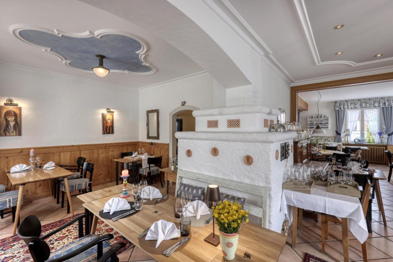 Gasthaus Schwanen & Villa Pfarrhus Stuhlingen Bagian luar foto